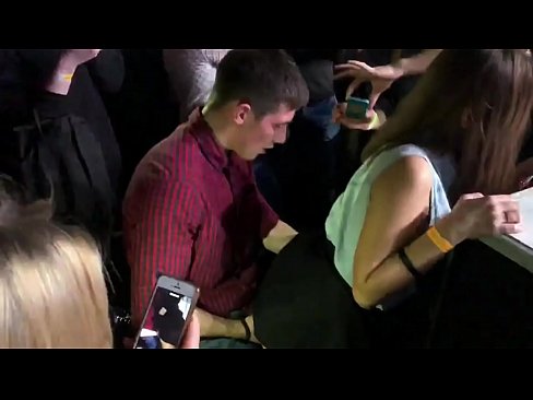 ❤️ Īsts sekss krievu naktsklubā. 18 gadus veca krievu meitene anālajā atverē un vagīnā, kas drāzta naktsklubā ❤ Anāls video pie porno lv.sexogolic-info.ru ️❤